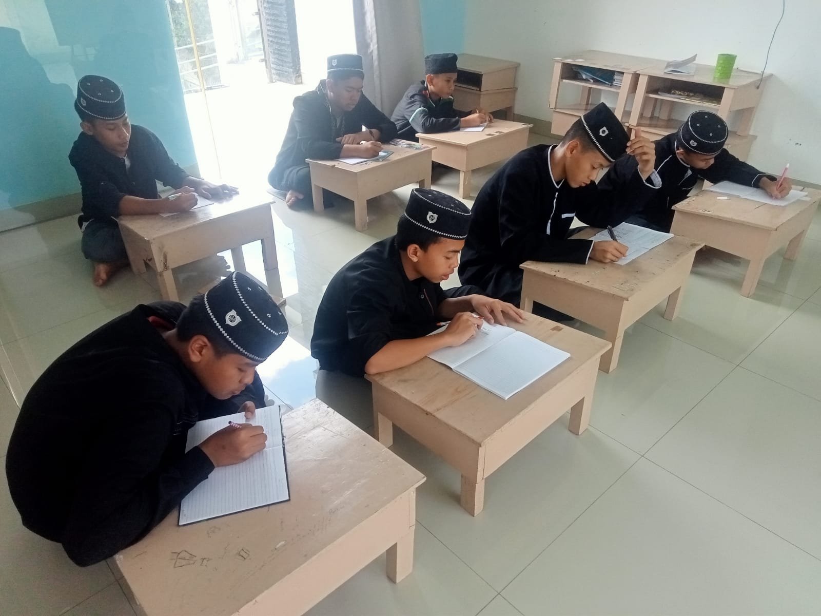 foto santri smp tahfidz muhammad ariendra